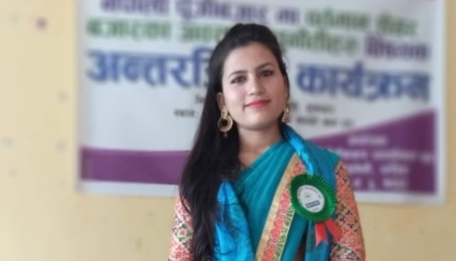 लेखिका देवकी पौडेल
