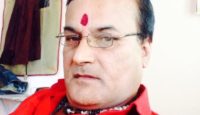 लखेक विश्लेषण ओम आचार्य