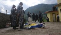 सोलुका तीनवटै सुरक्षा निकायलाई विपद उद्धार तथा पूर्वतयारीका सामाग्री वितरण