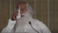 सद्गुरुको भावुक भिडियो : हाम्रो समूहका ८० जना सम्पर्कमा छैनन्, प्रभावित ठाउँमा जान अनुमति दिनुहोस